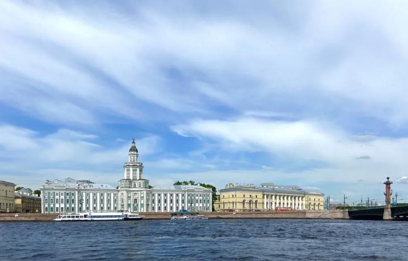 Увидеть Санкт-Петербург с воды: лучшие классические и новые маршруты