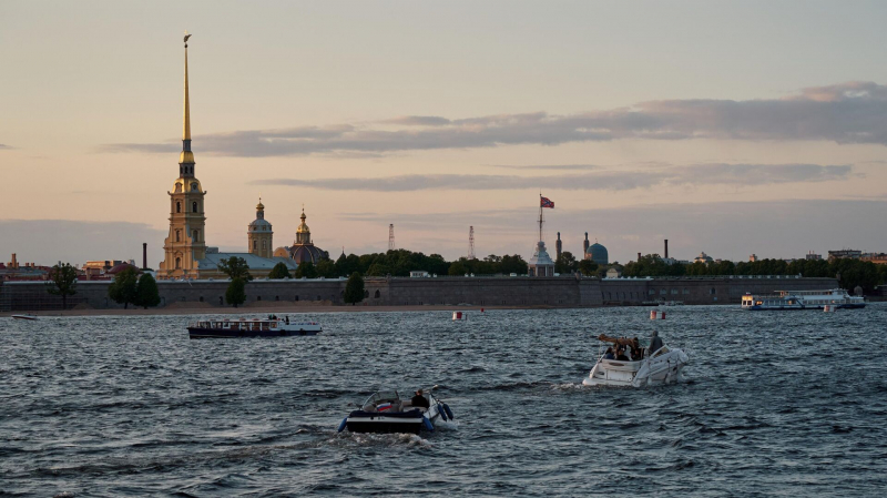 Эксперты рассказали о реакции туристов на курортный сбор в Петербурге