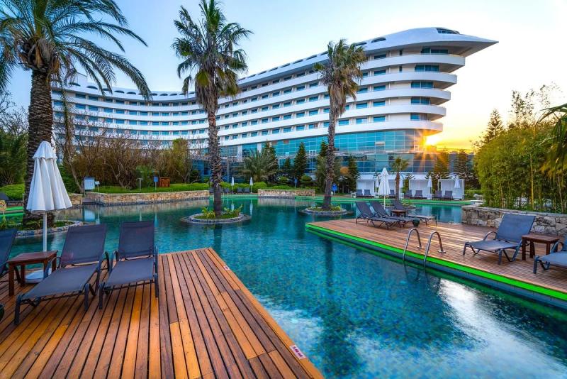 ТОП-10 лучших пятизвездочных отелей «все включено» в Турции в 2024 году